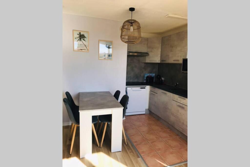 Residence Port Soleil Duplex T3 46 M2 Climatise Gruissan Bagian luar foto